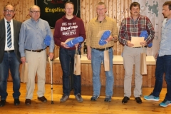 Diese Mitglieder erhalten die silberne Vereinsnadel 4