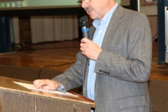 Robert Widman hält die Laudatio auf Ulrich Kaufmann